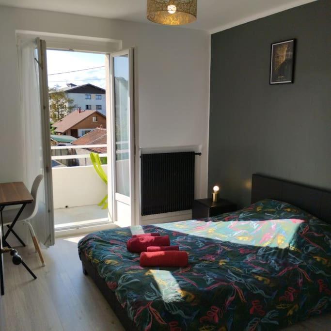 Appartement Verdoyant Au Bord Du Lac Leman Entre Evian Et Thonon Dans Une Villa Publier Dış mekan fotoğraf