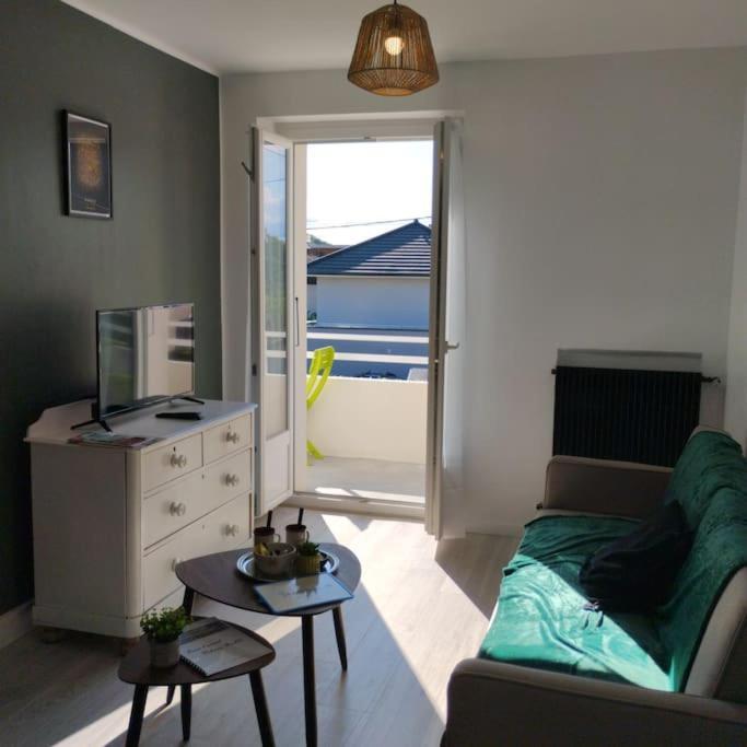 Appartement Verdoyant Au Bord Du Lac Leman Entre Evian Et Thonon Dans Une Villa Publier Dış mekan fotoğraf