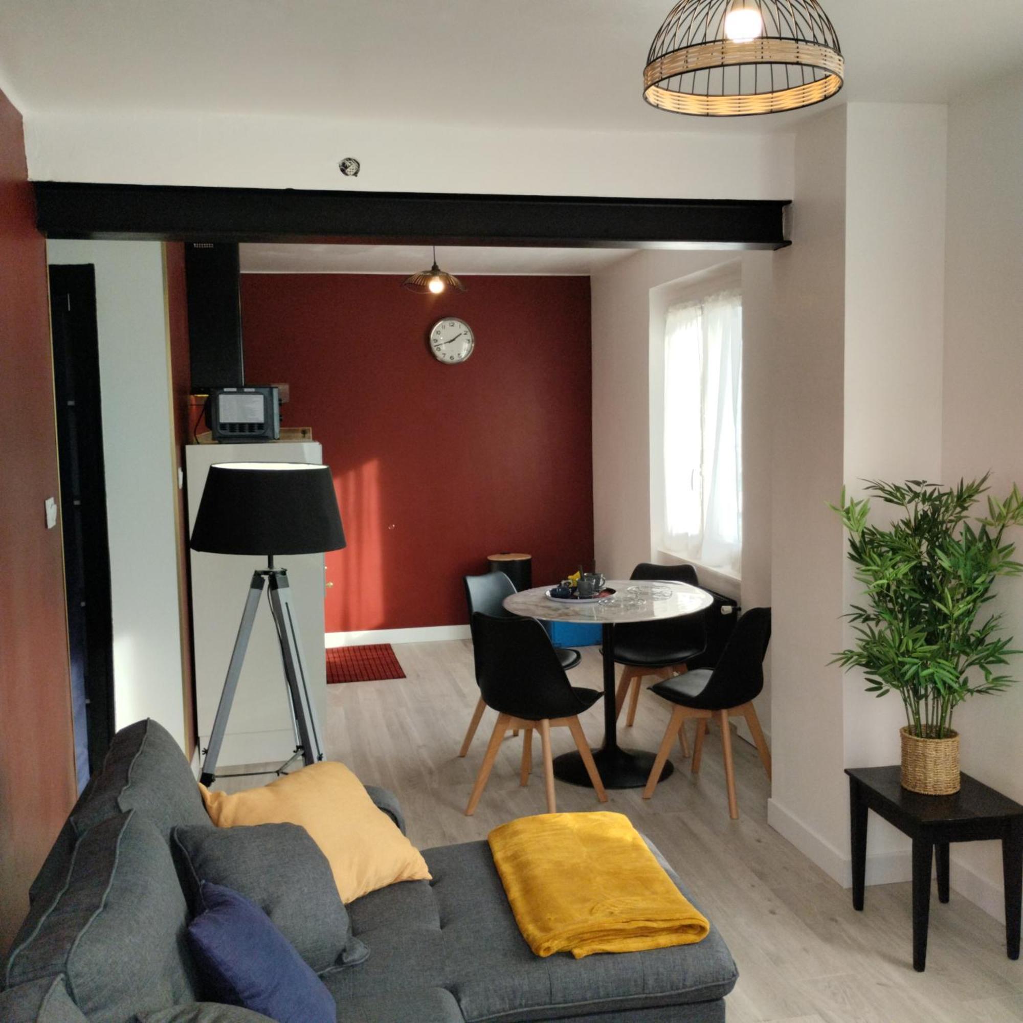 Appartement Verdoyant Au Bord Du Lac Leman Entre Evian Et Thonon Dans Une Villa Publier Dış mekan fotoğraf