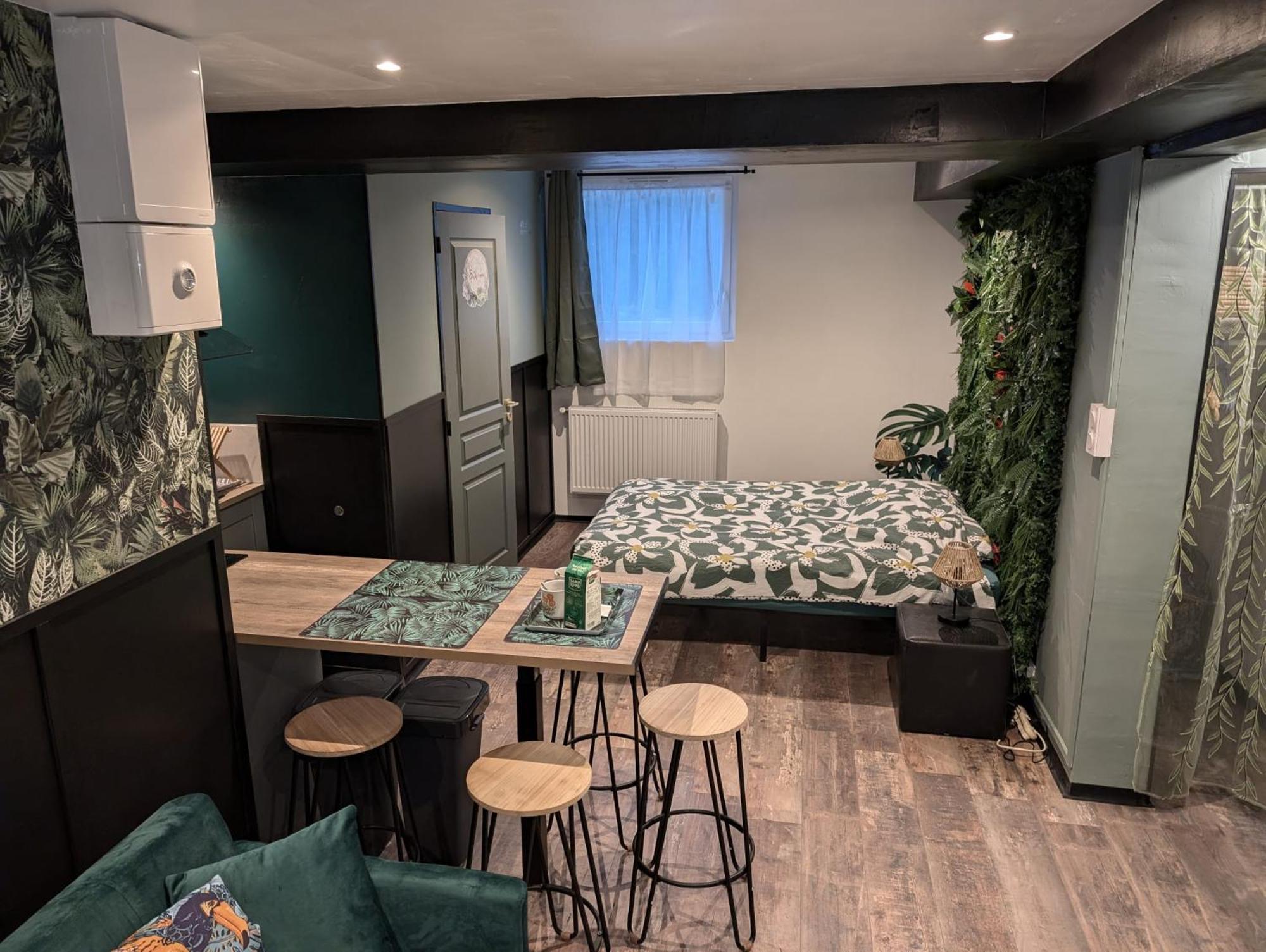 Appartement Verdoyant Au Bord Du Lac Leman Entre Evian Et Thonon Dans Une Villa Publier Dış mekan fotoğraf