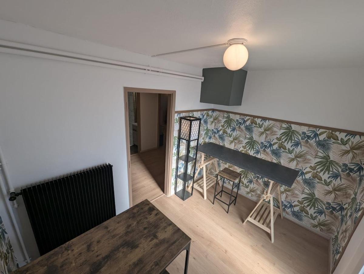 Appartement Verdoyant Au Bord Du Lac Leman Entre Evian Et Thonon Dans Une Villa Publier Dış mekan fotoğraf